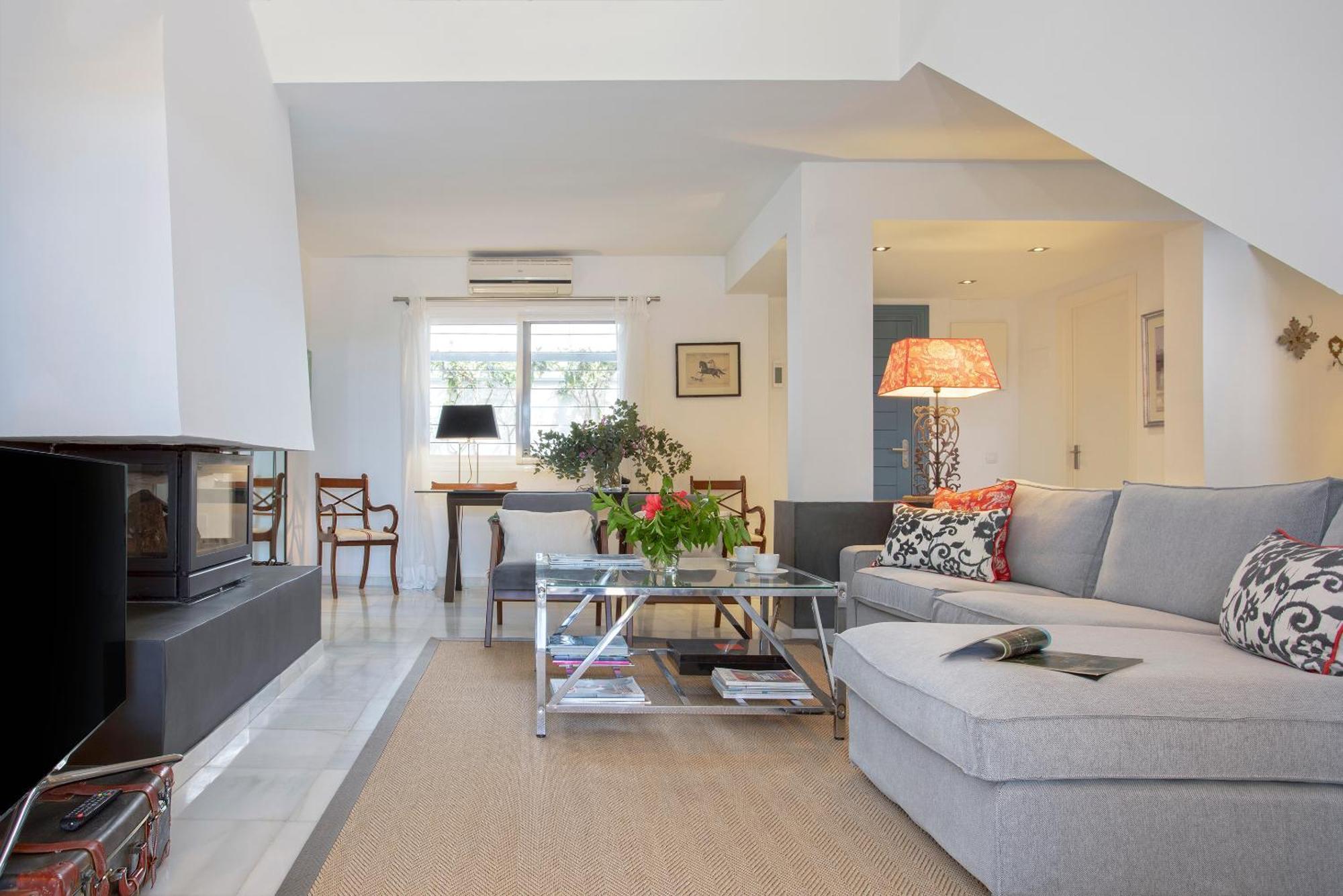 Genteel Aloha Golf Appartement *